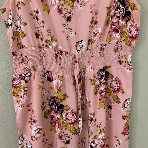 Xhilaration Women’s Floral Wide Leg One Piece Jumper NWOT Size M - Picture 12 of 12